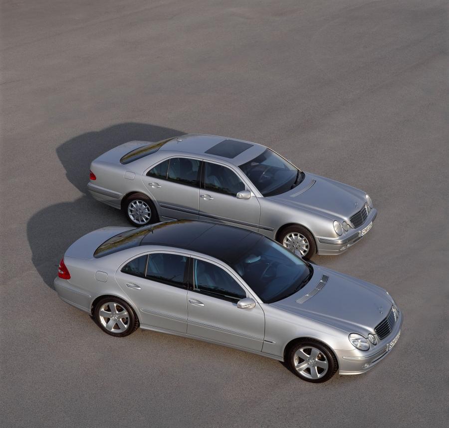  Mercedes-Benz E-Class 2002 года  (фото 172 из 448)